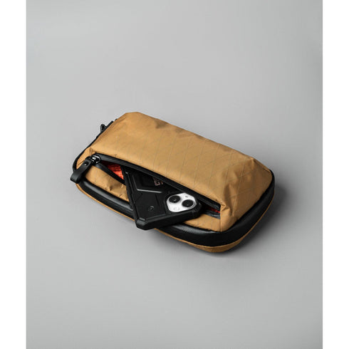 ALPAKA Elements Tech Case Sling Mini